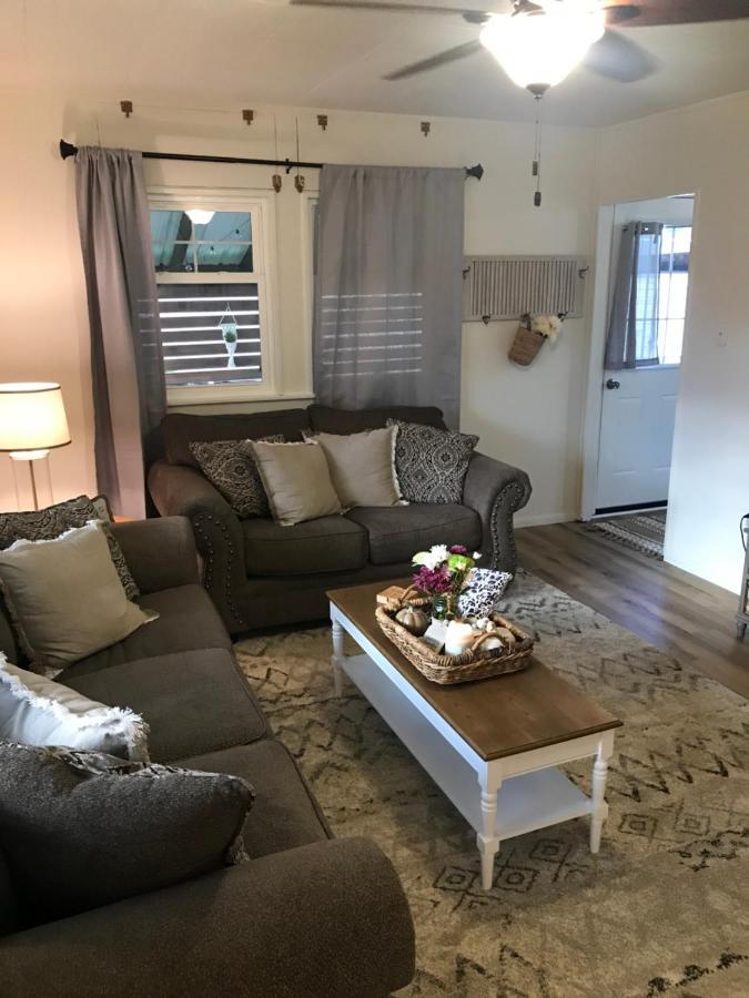Cheerful 2 Bedroom Cottage On 5Th Decatur Екстер'єр фото